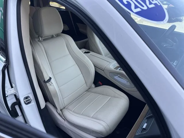 Used 2024 White Mercedes-Benz GLS 450 image 27