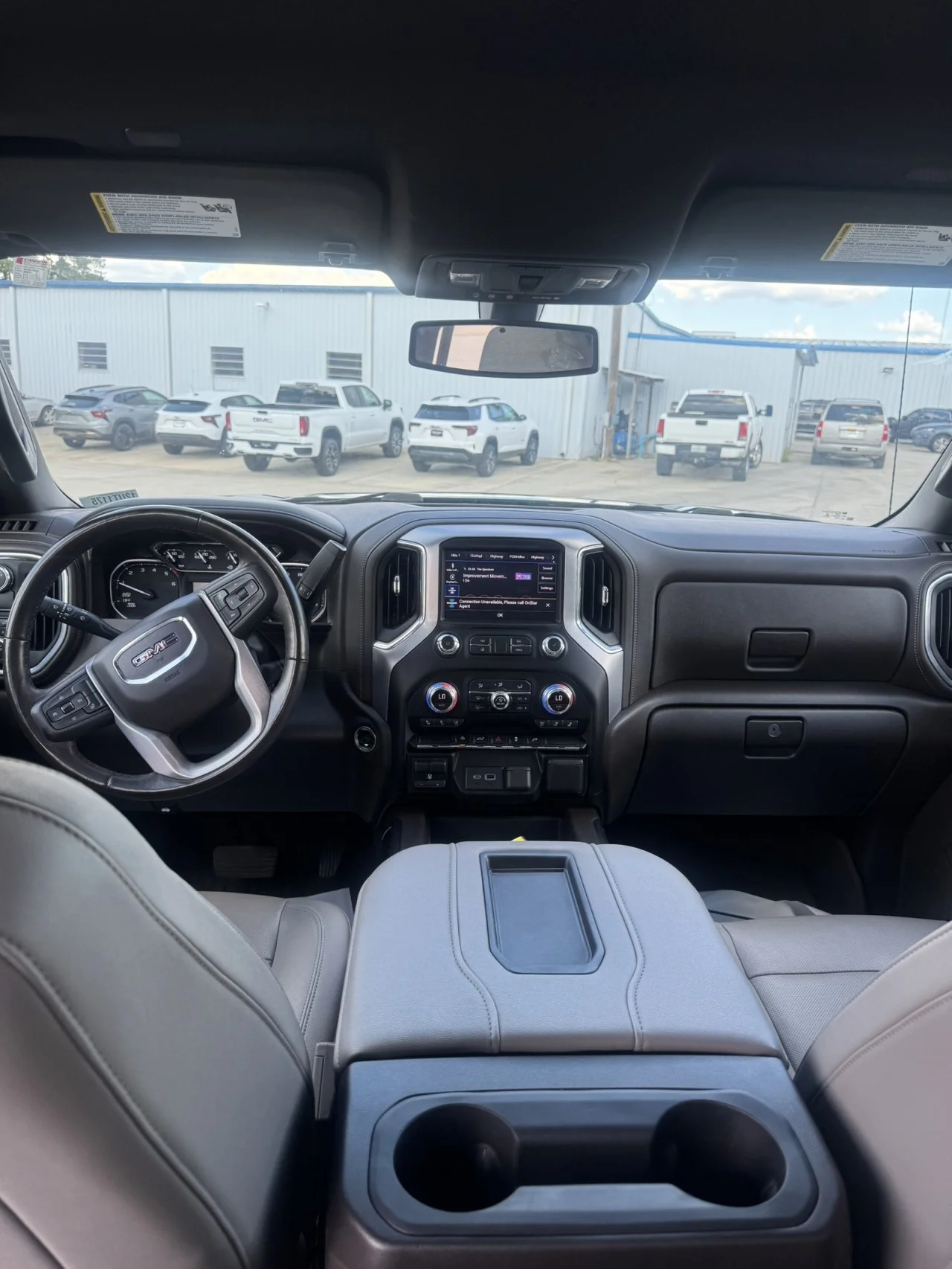 Used 2021 PACIFIC BLUE METALLIC GMC SLT image 13