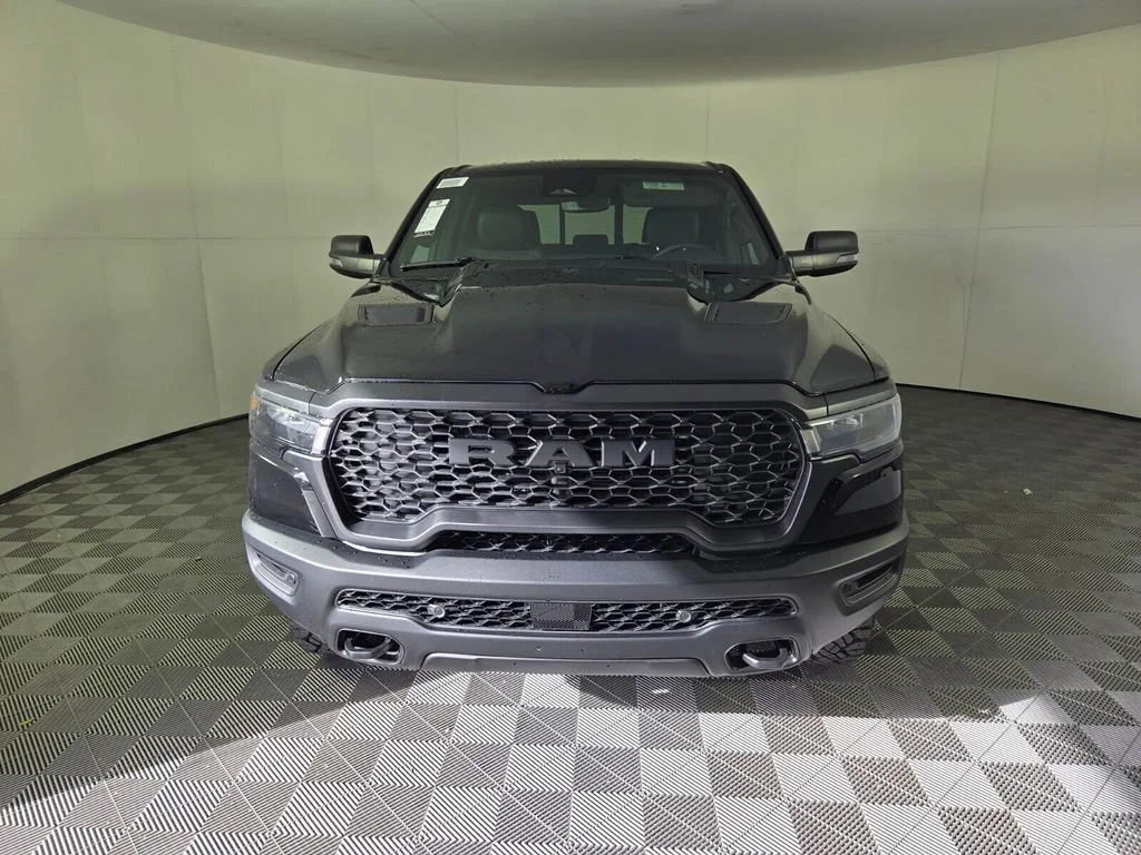 New 2026 Diamond Black Crystal Pearl-Coat Exterior Paint RAM Rebel image 3