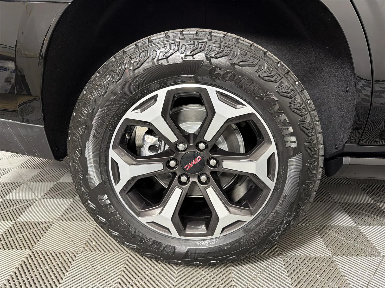 New 2026 Onyx Black GMC AT4 Ultimate image 18
