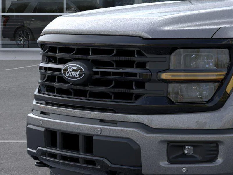 New 2026 Carbonized Gray Metallic Ford XLT image 17