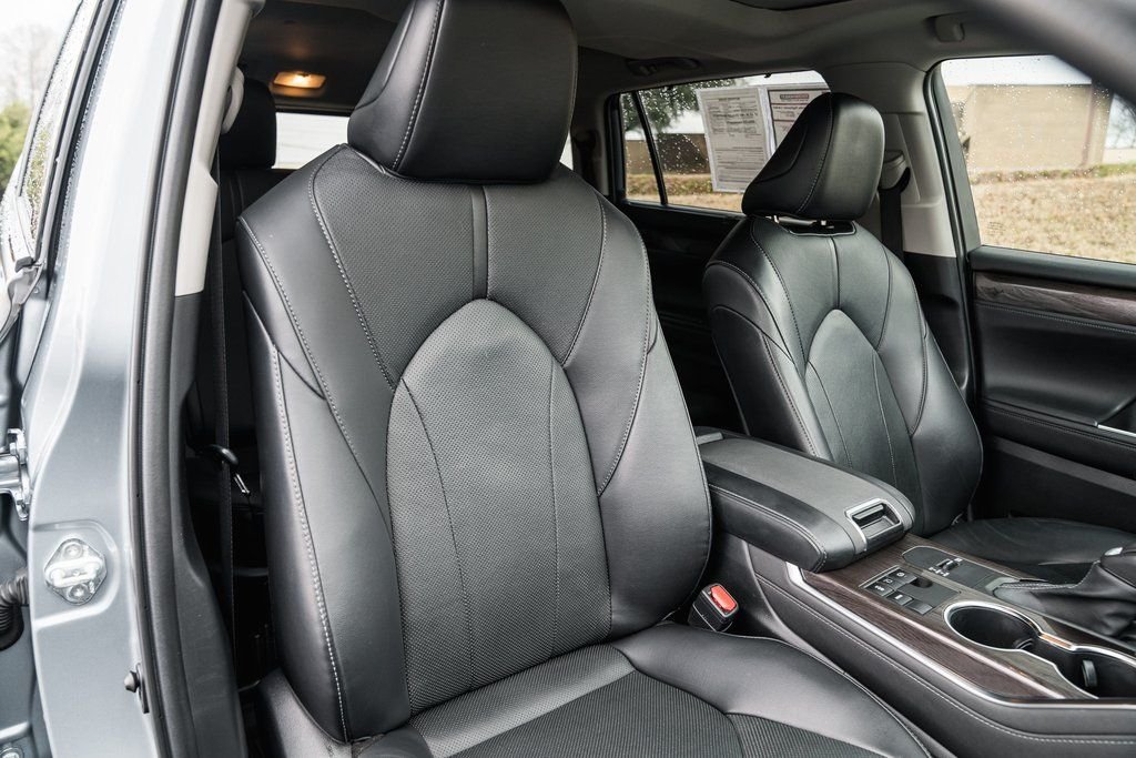 2023 Toyota Highlander Limited - Photo 30