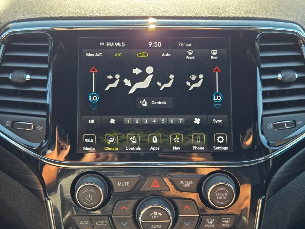 Certified Used 2020 Black Jeep Altitude image 23