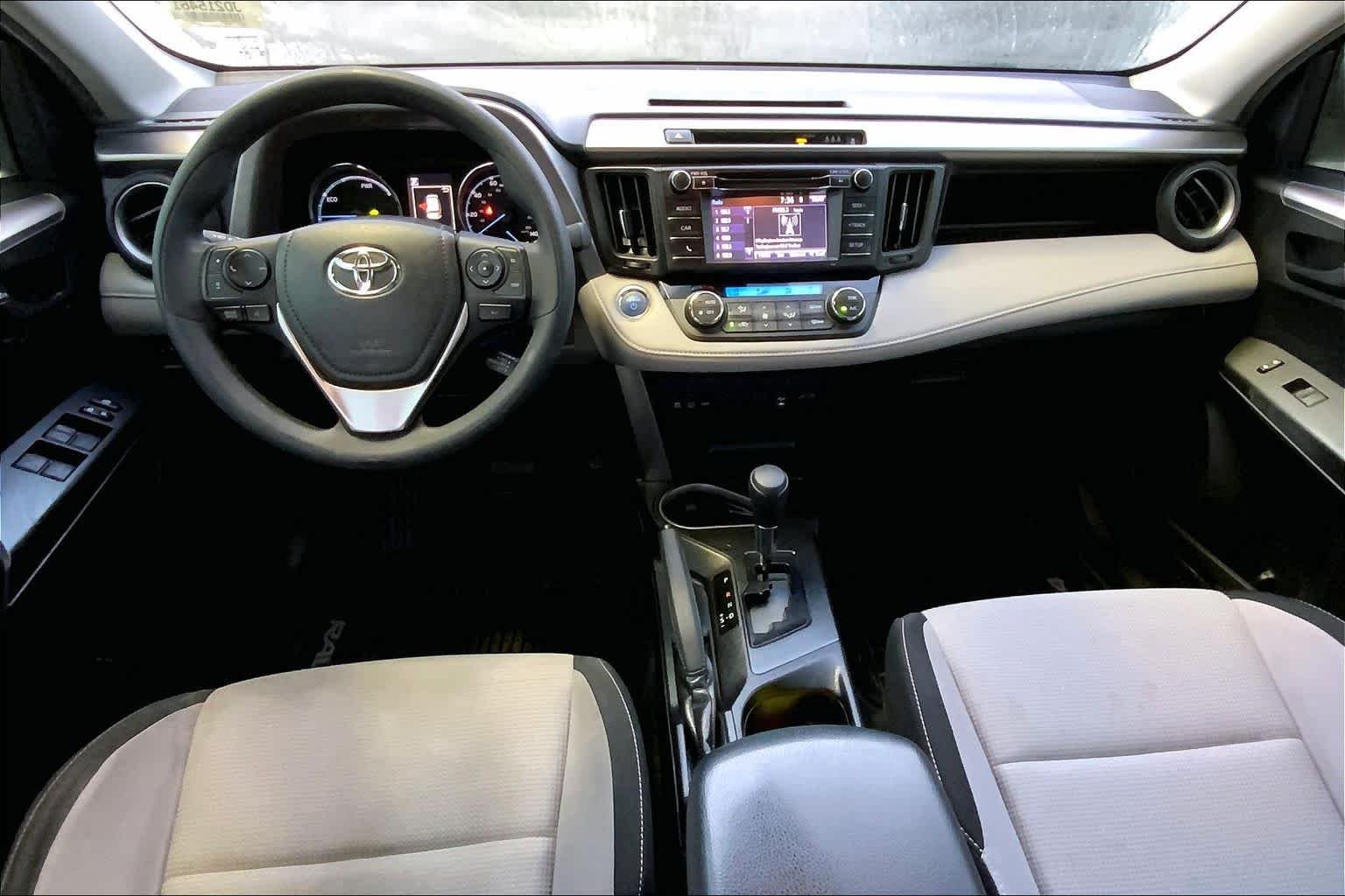 Used 2018 Galactic Aqua Mica Toyota Hybrid LE image 20