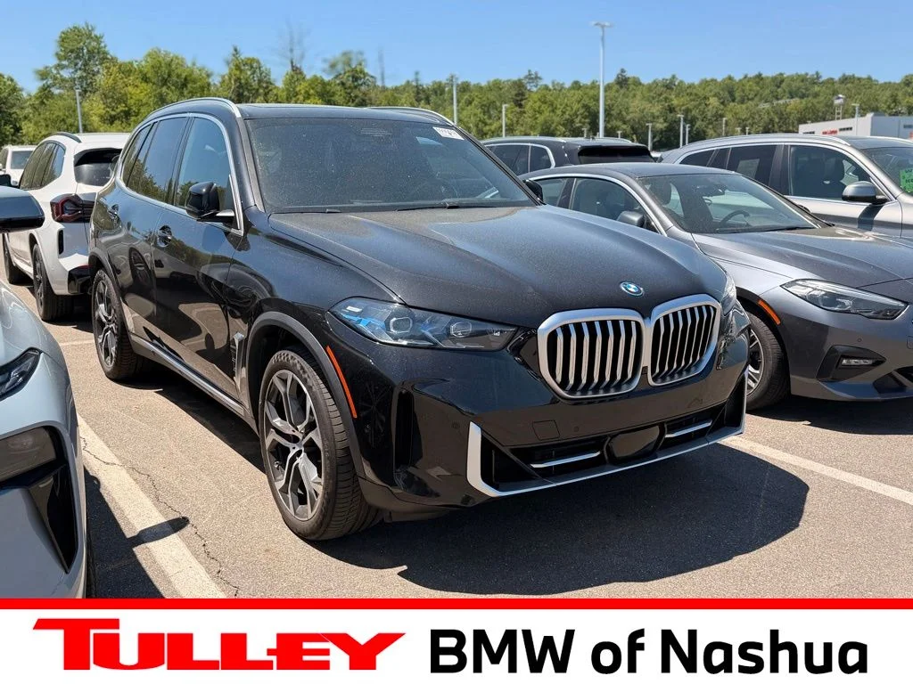 2024 BMW X5's photo