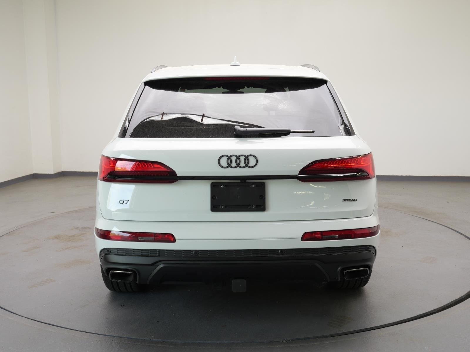 Used 2025 Glacier White Metallic Audi Premium Plus image 9