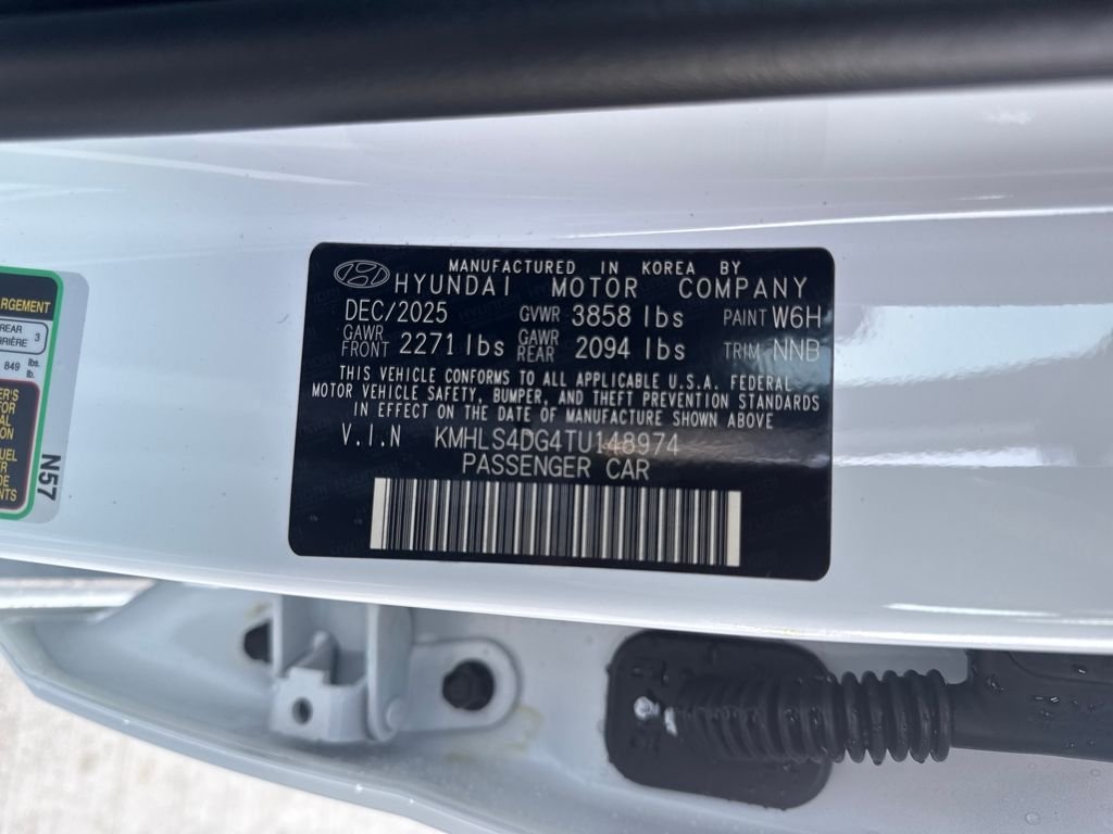 New 2026 White Hyundai SEL Sport image 30