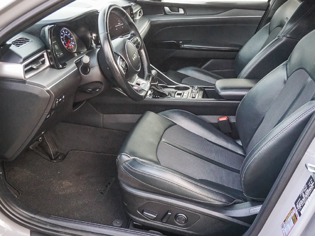 Used 2024 Gray Kia GT-Line image 18