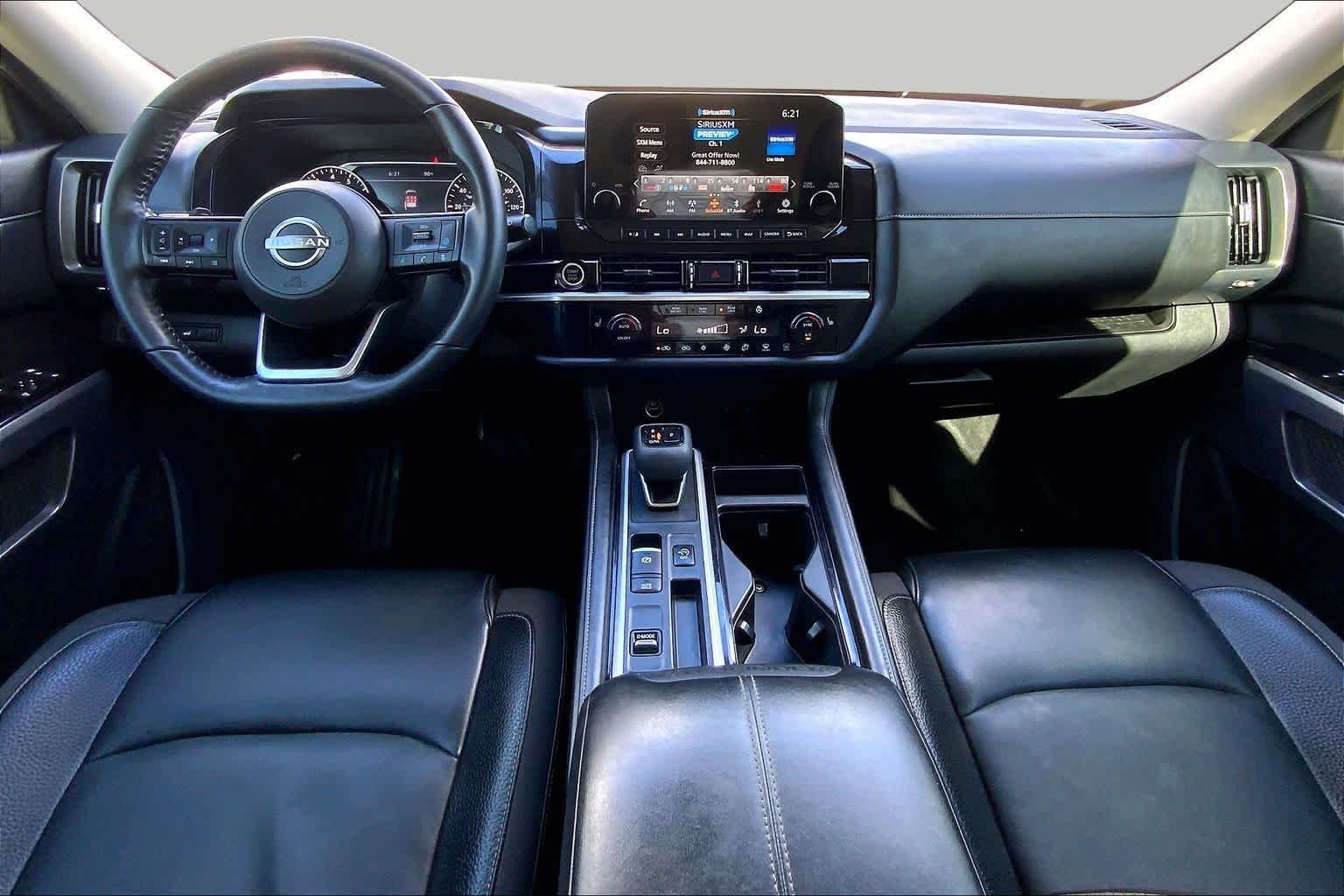 Used 2022 Gun Metallic Nissan SL image 15