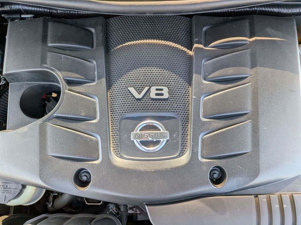Used 2024 Gray Nissan Platinum image 14