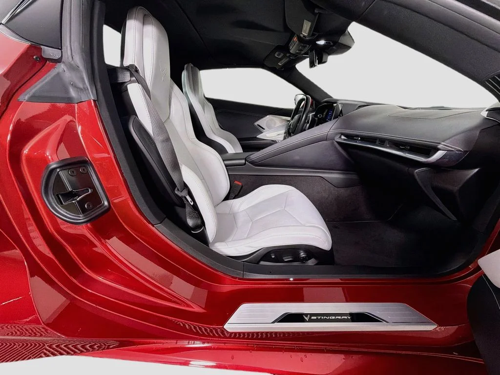 Used 2022 Red Chevrolet Stingray image 27