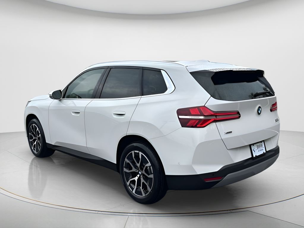 New 2026 Alpine White BMW 30 xDrive image 11