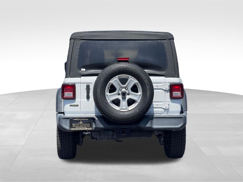 Used 2022 White Jeep Unlimited Sport S image 5