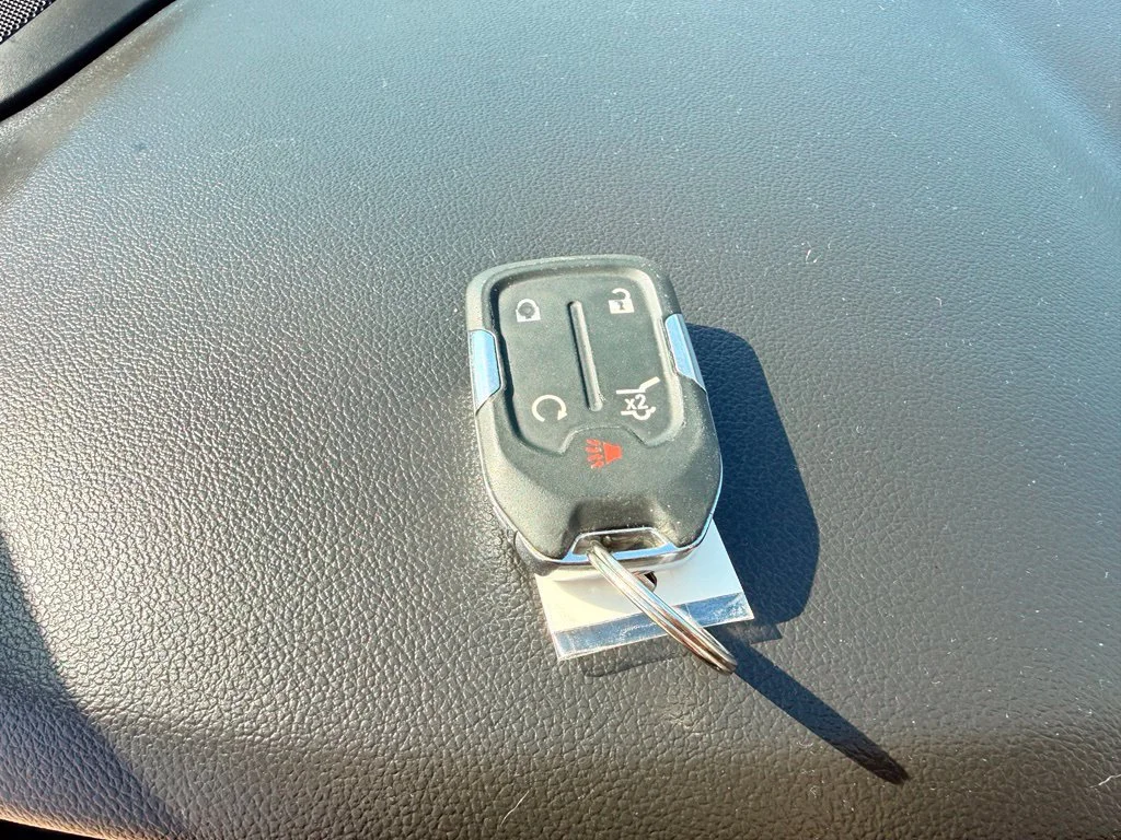 Used 2017 Red GMC SLT-1 image 8
