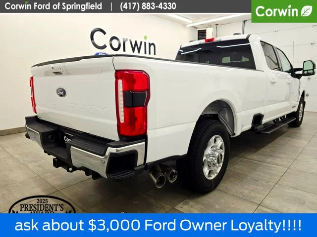New 2026 Oxford White Ford F-250® XLT image 7