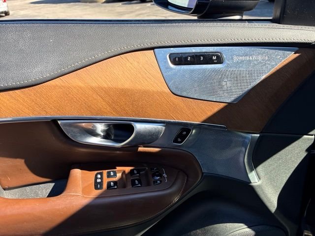 Used 2018 Black Volvo T6 Inscription image 11