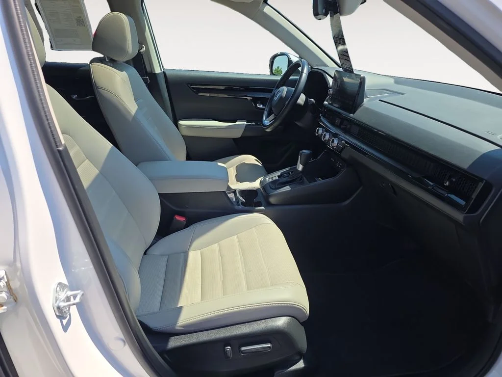 Used 2025 WHITE Honda EX-L image 10