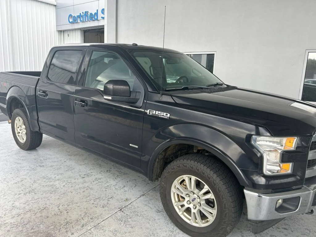 Used 2017 Shadow Black Ford XL image 3