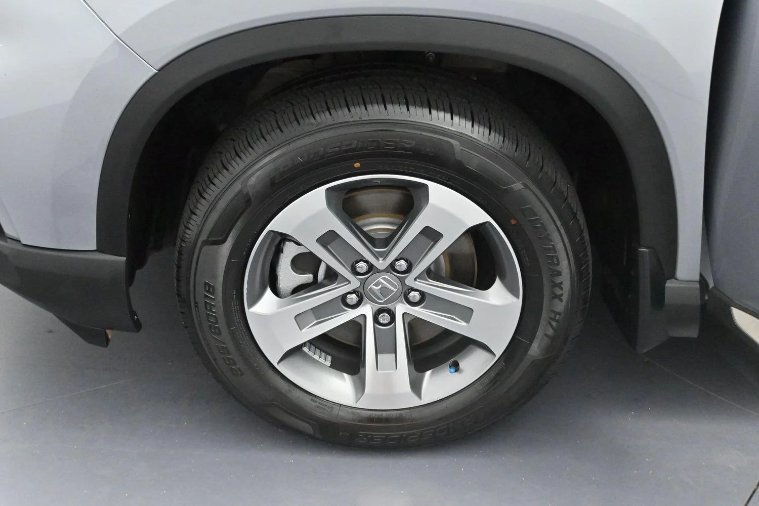 Used 2024 Lunar Silver Metallic Honda EX-L 7 Passenger image 35