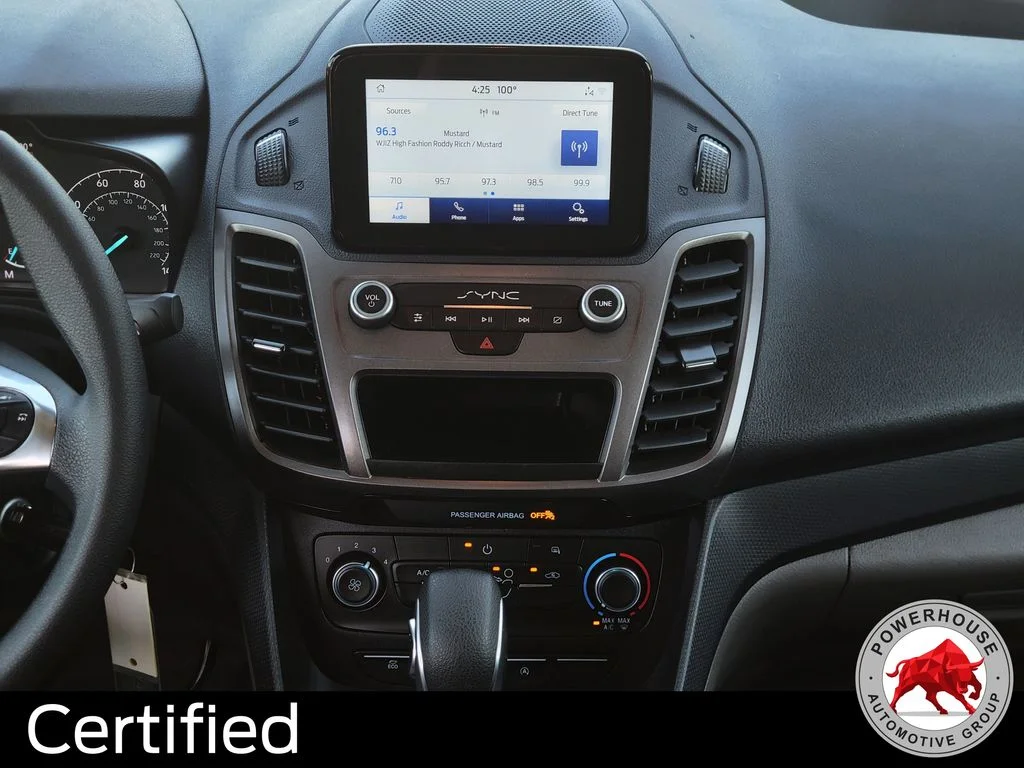 Used 2023 White Ford XL image 21