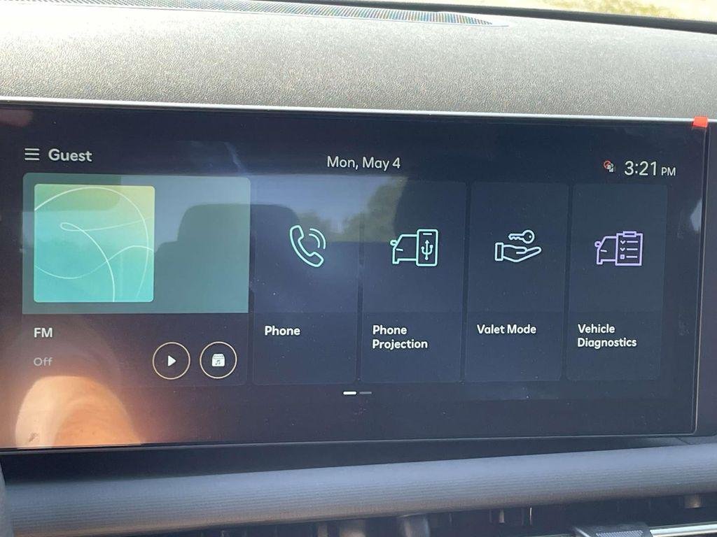New 2026 White Hyundai SEL AWD image 25