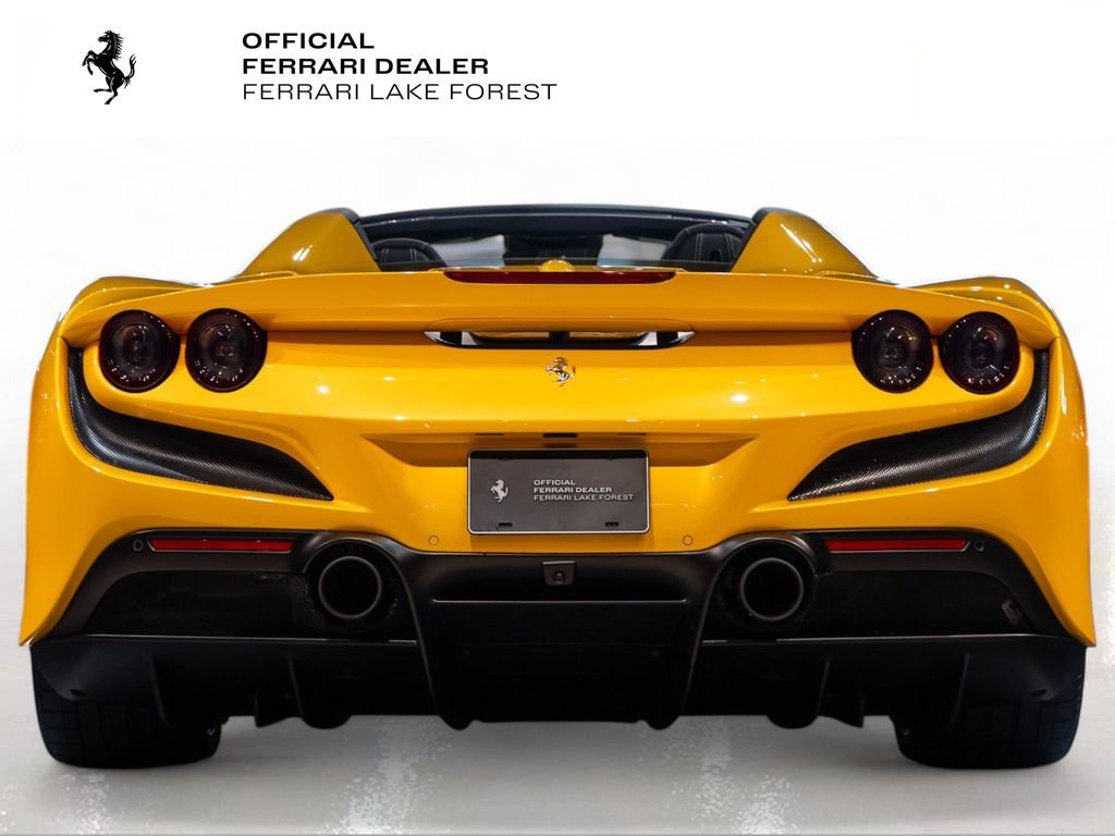 Certified Used 2023 Giallo Triplo Strato Ferrari Base image 11