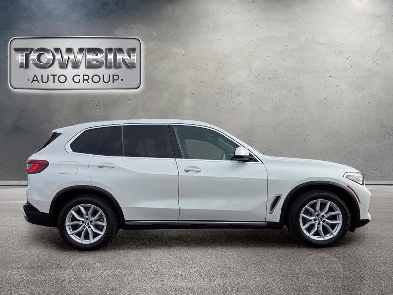 Used 2019 White BMW xDrive50i image 5