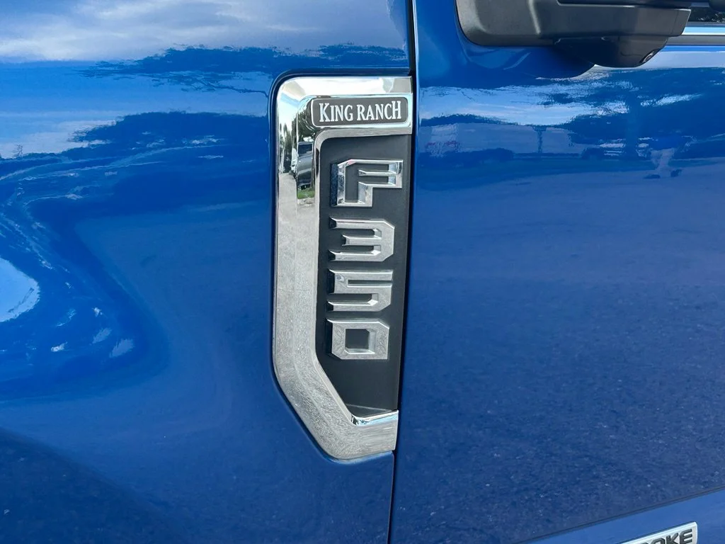 Used 2022 Blue Metallic Ford King Ranch image 22