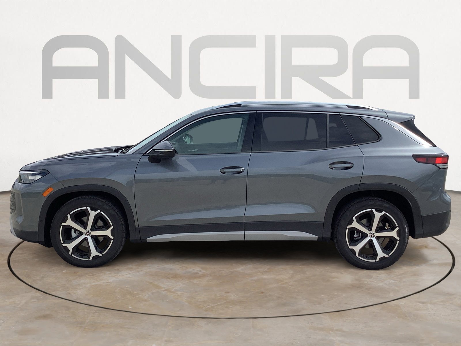 New 2026 Platinum Gray Metallic Volkswagen SE image 5