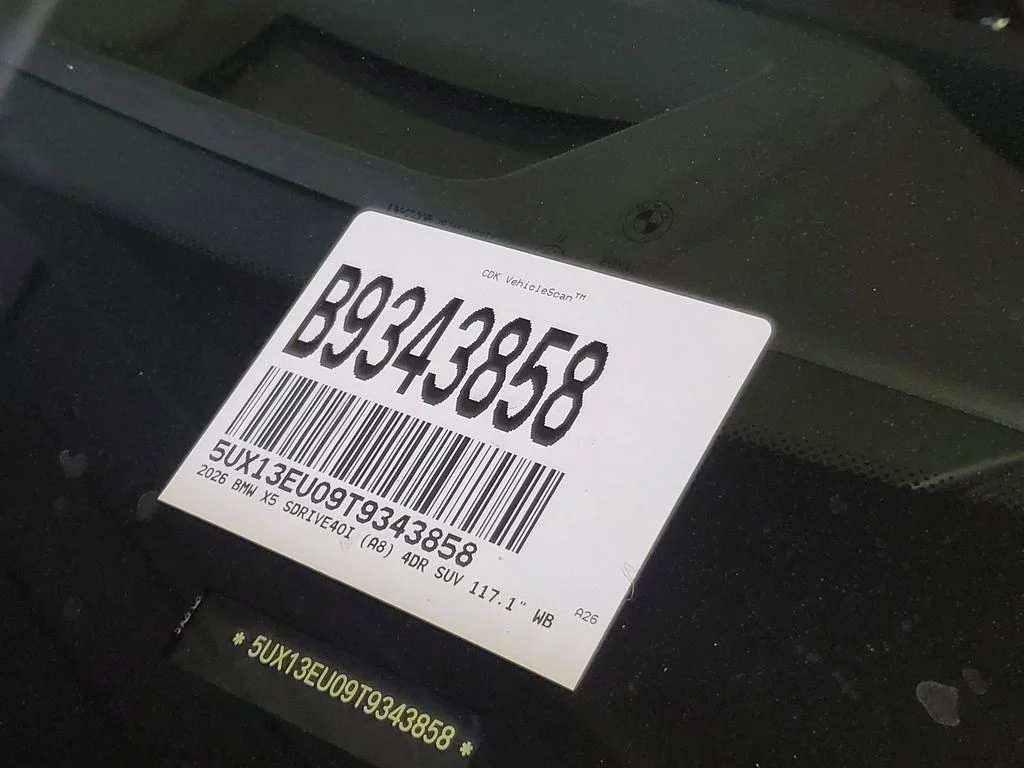 Used 2026 Gray BMW sDrive40i image 27