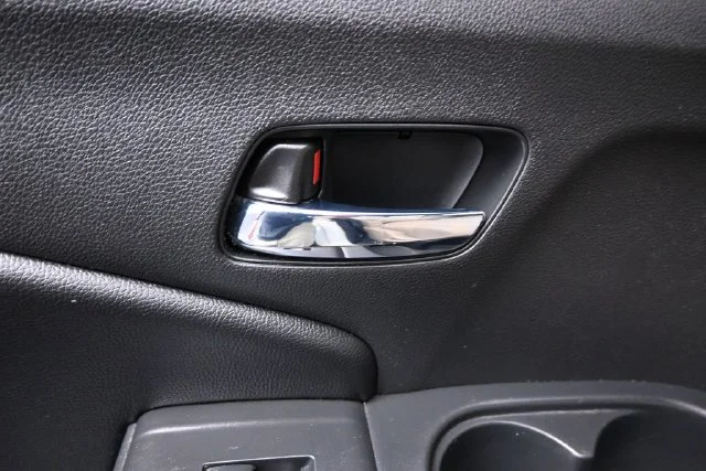 Used 2017 White Honda Touring image 14
