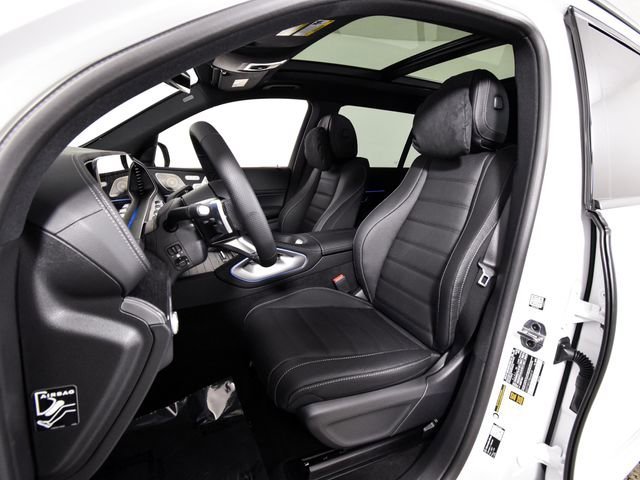 New 2026 MANUFAKTUR Moonlight White Magno Mercedes-Benz GLS 450 image 51