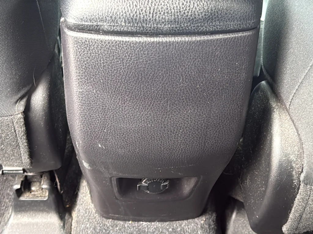 Used 2016 White Toyota LE image 13