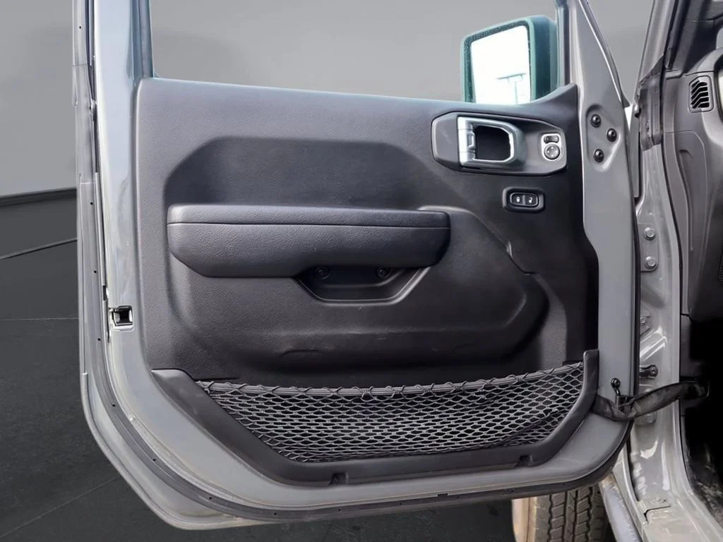 2023 Jeep Wrangler 4xe Willys 4XE - Photo 12
