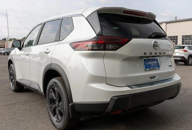 New 2026 White Nissan SV image 7