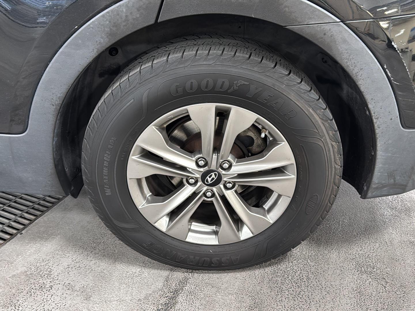2015 Hyundai Santa Fe Sport - Photo 21