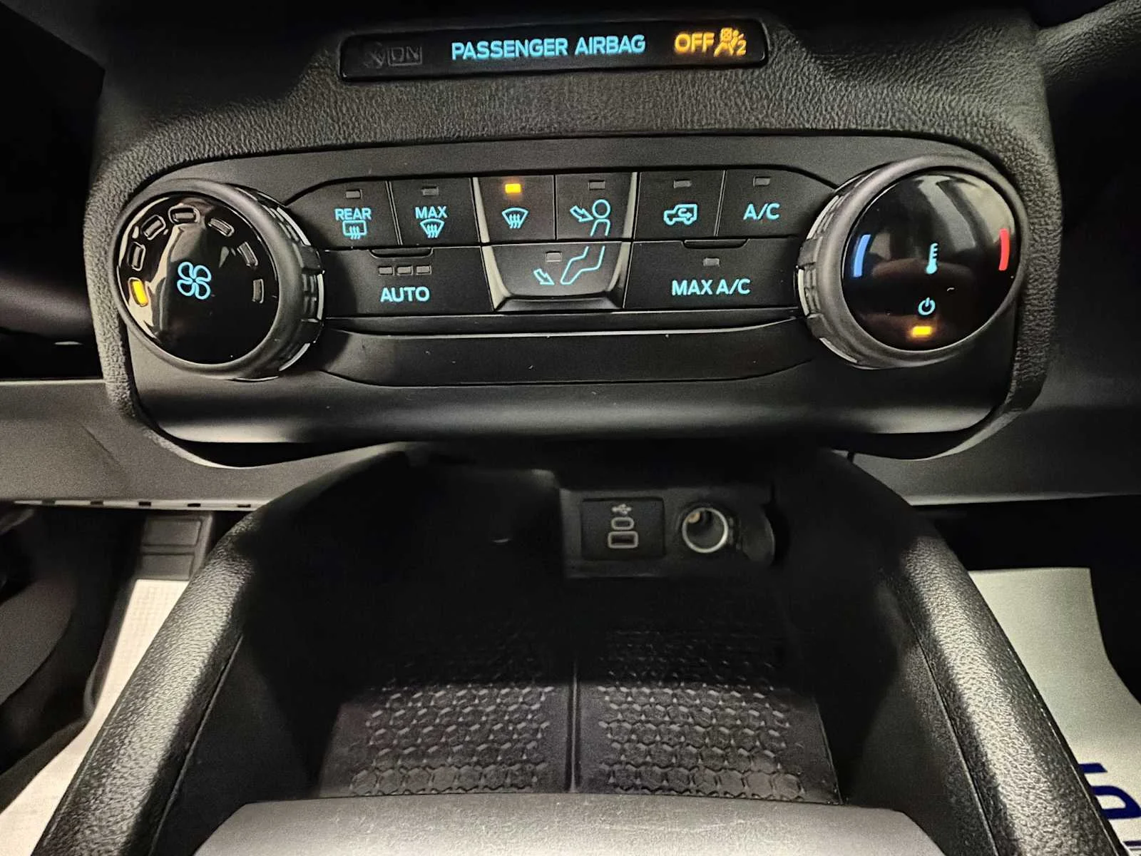 Used 2023 Cactus Gray Ford Big Bend image 16