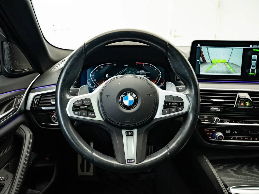 Used 2023 Alpine White BMW 530i xDrive image 40
