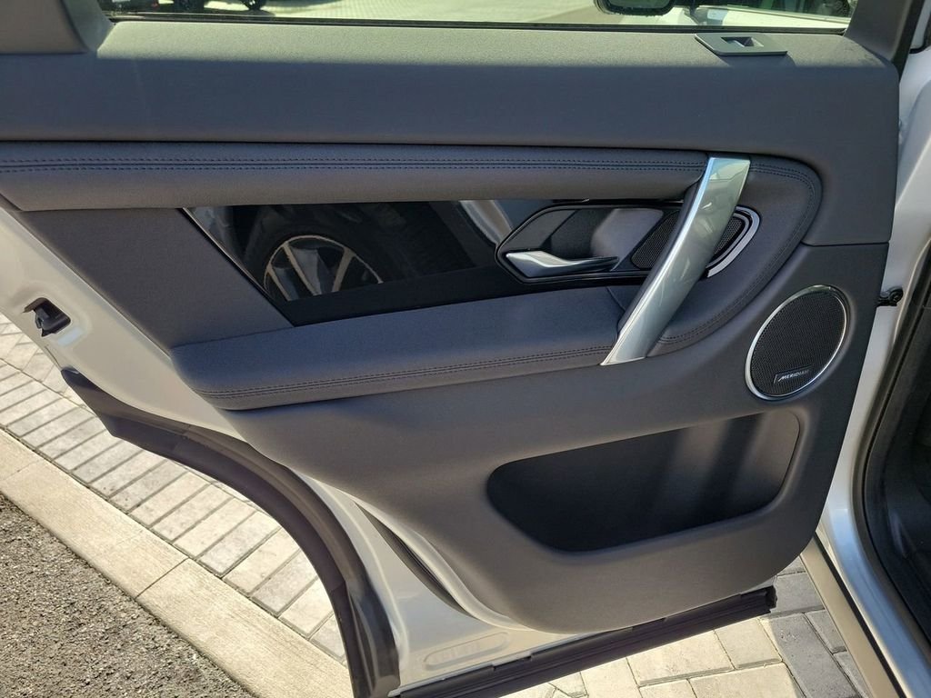 2025 Land Rover Discovery Sport S - Photo 22