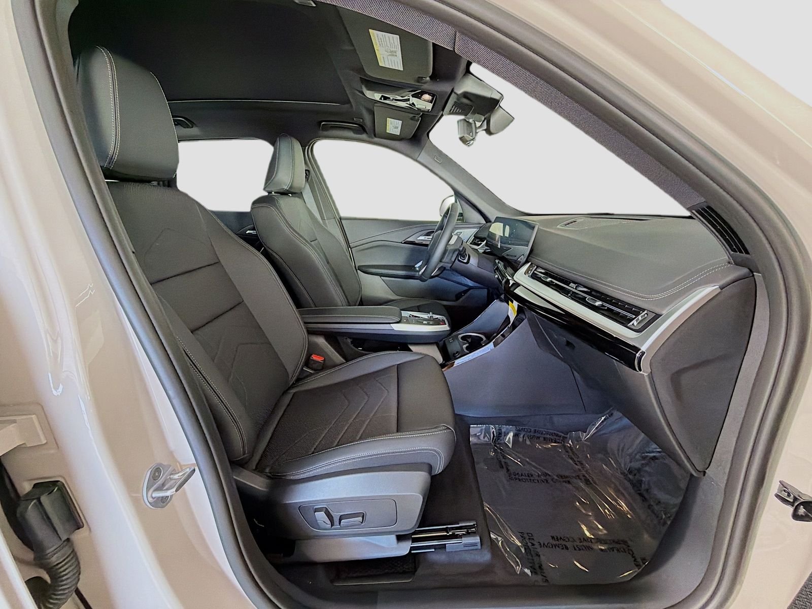 New 2026 Dune Grey Metallic BMW xDrive28i image 30