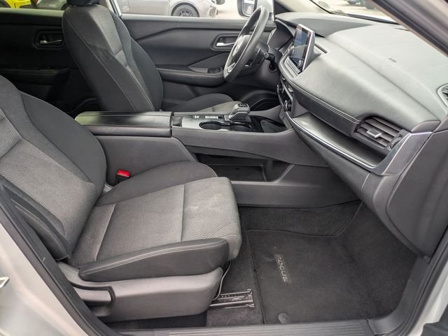 Used 2024 Silver Nissan SV image 20