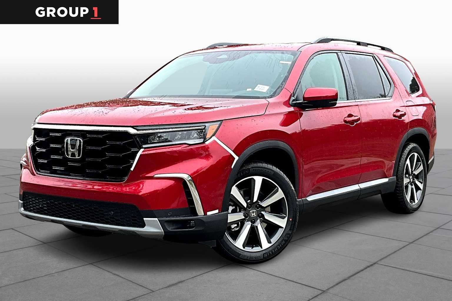 2025 Honda Pilot Touring 2WD's photo