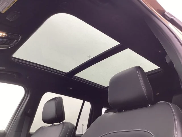 New 2026 Copper Jeep LIMITED 4X4 image 21