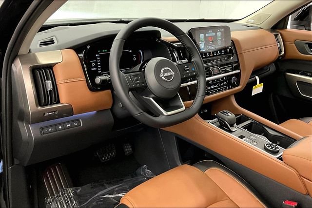 New 2025 Super Black Nissan Platinum image 6