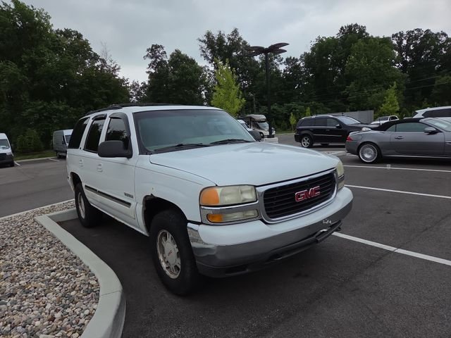 2002 GMC Yukon 2WD SLE's photo