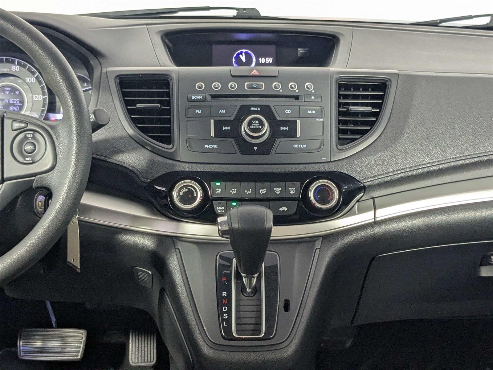 Used 2016 White Diamond Pearl Honda SE image 36