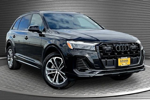 Used 2025 Black Audi 45 Premium Plus image 3