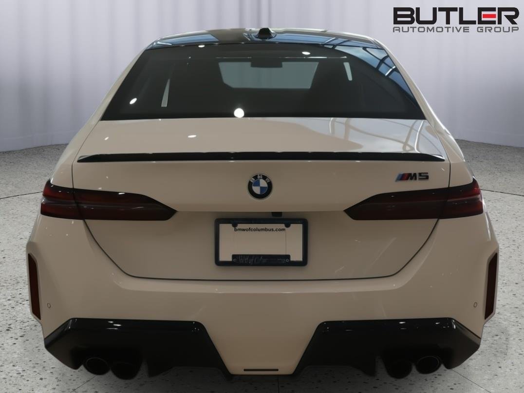Used 2026 Alpine White BMW Base image 5