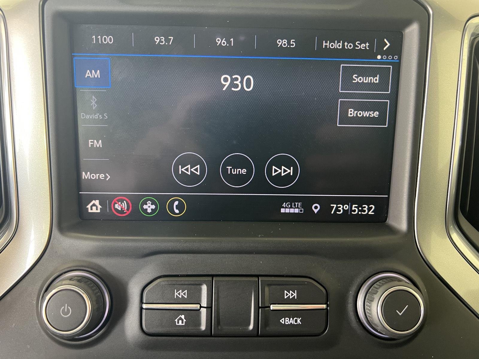 Used 2019 BLACK Chevrolet RST image 15