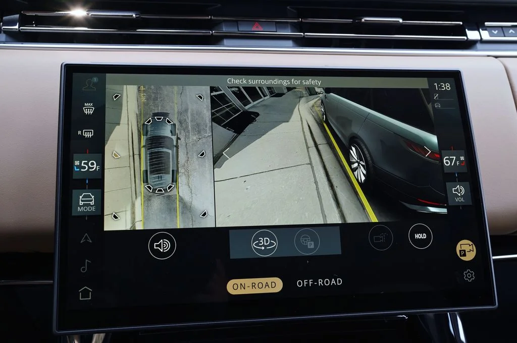 New 2026 Fuji White Land Rover Dynamic SE image 27